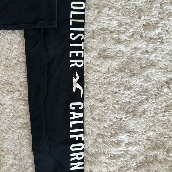 Hollister leggings - Picture 2 of 4